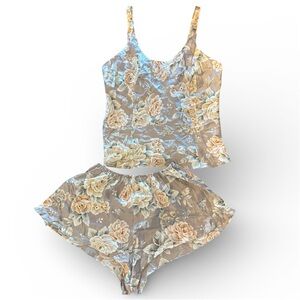 Victoria’s Secret Vintage 90’s 100% Silk Floral Print  Sleepwear Set Size Medium